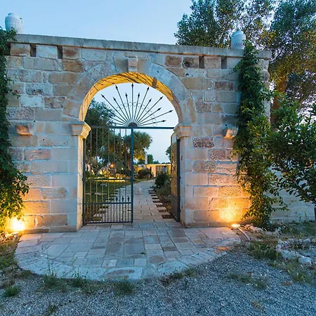 Villa Tenuta Bouganville With Garden And Pool - Happy
